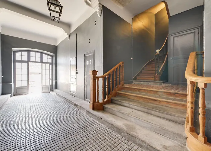 Tribus-gites Urbains * Каркассон