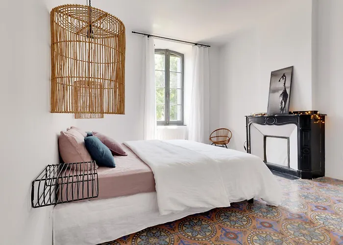 Tribus-gites Urbains בית נופש קרקסון